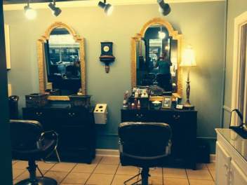 Booth Rental Lexington Kentucky Hair Salon Hair color Hair cut Chevy Chase Nicole Elias